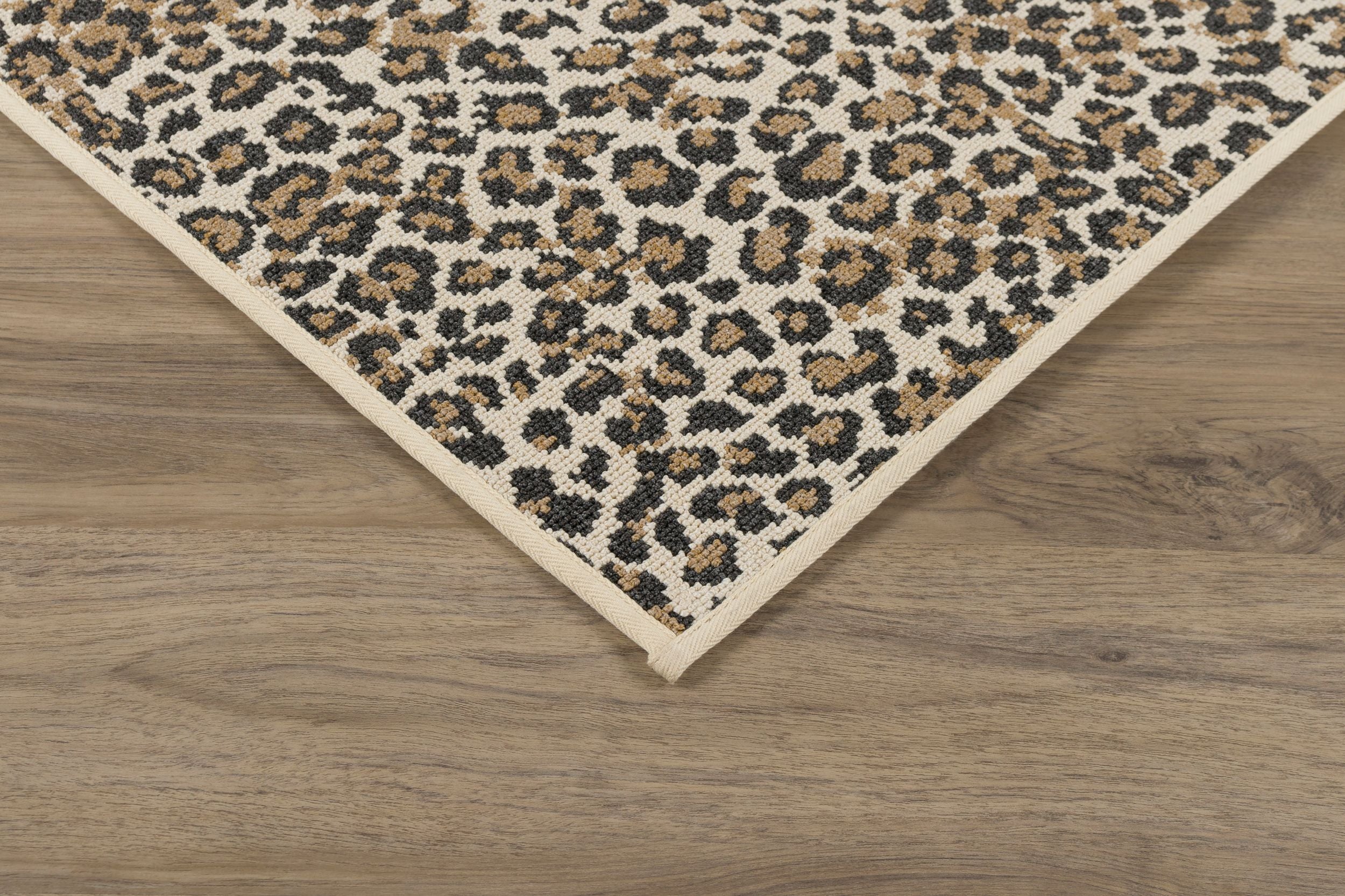 STARK Wildcat Animal Print Carpet