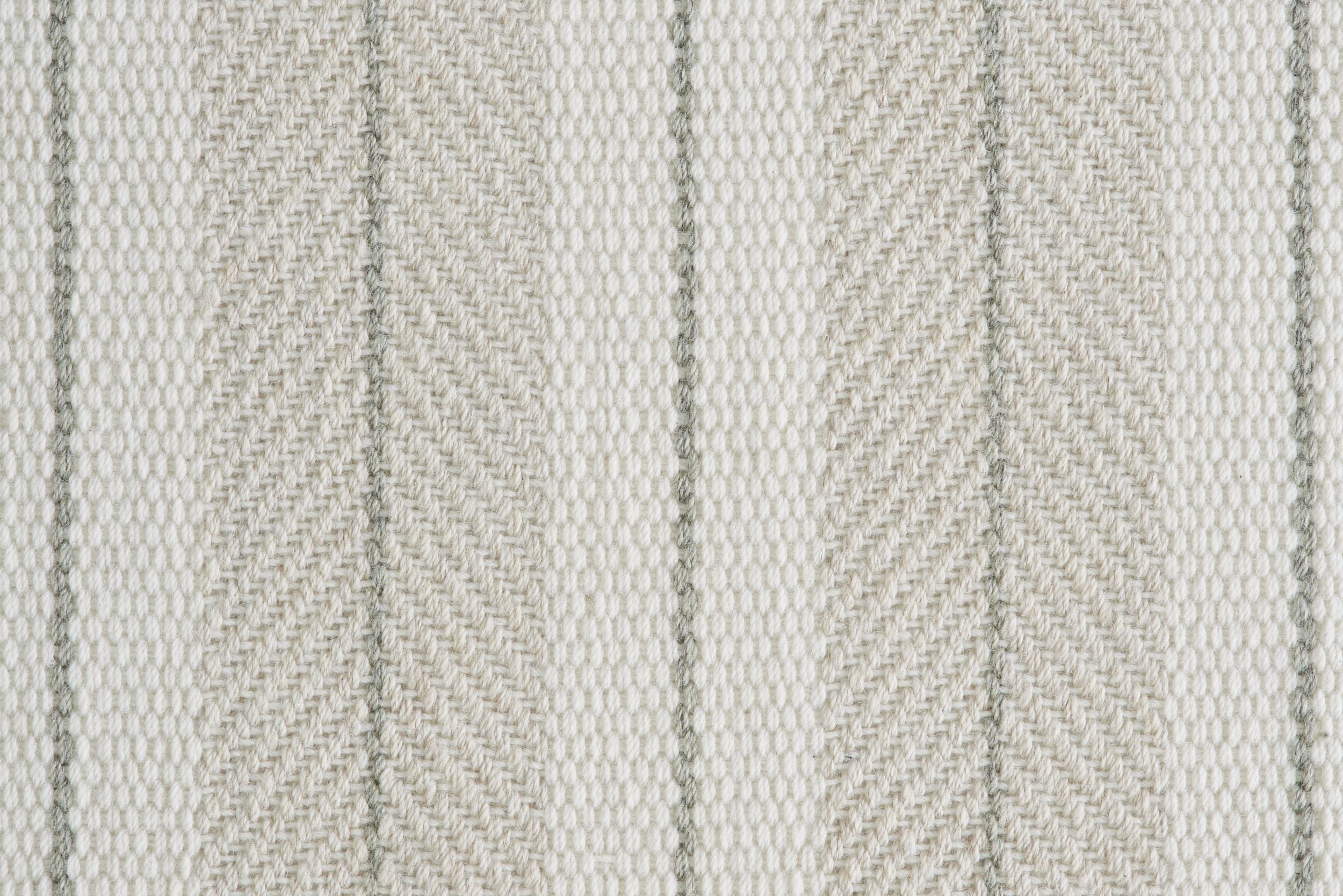 #color_Khaki