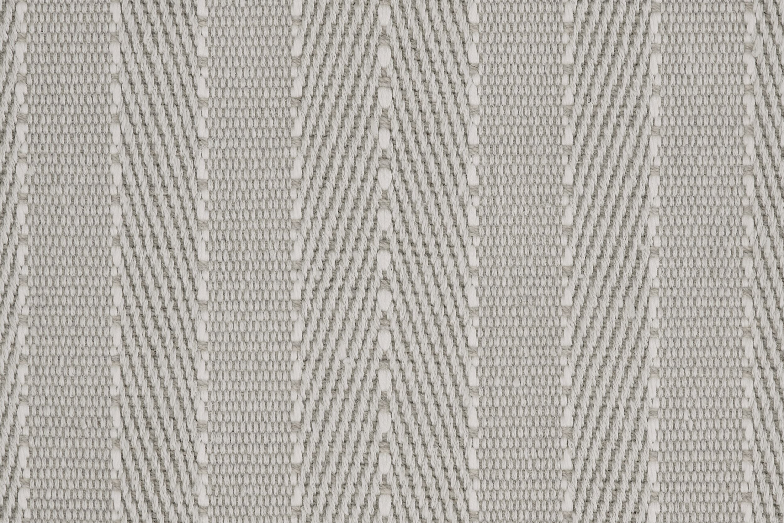 #color_Platinum