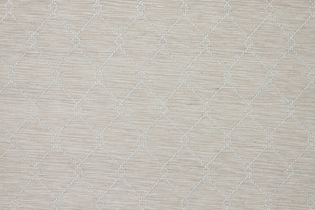 #color_Alabaster