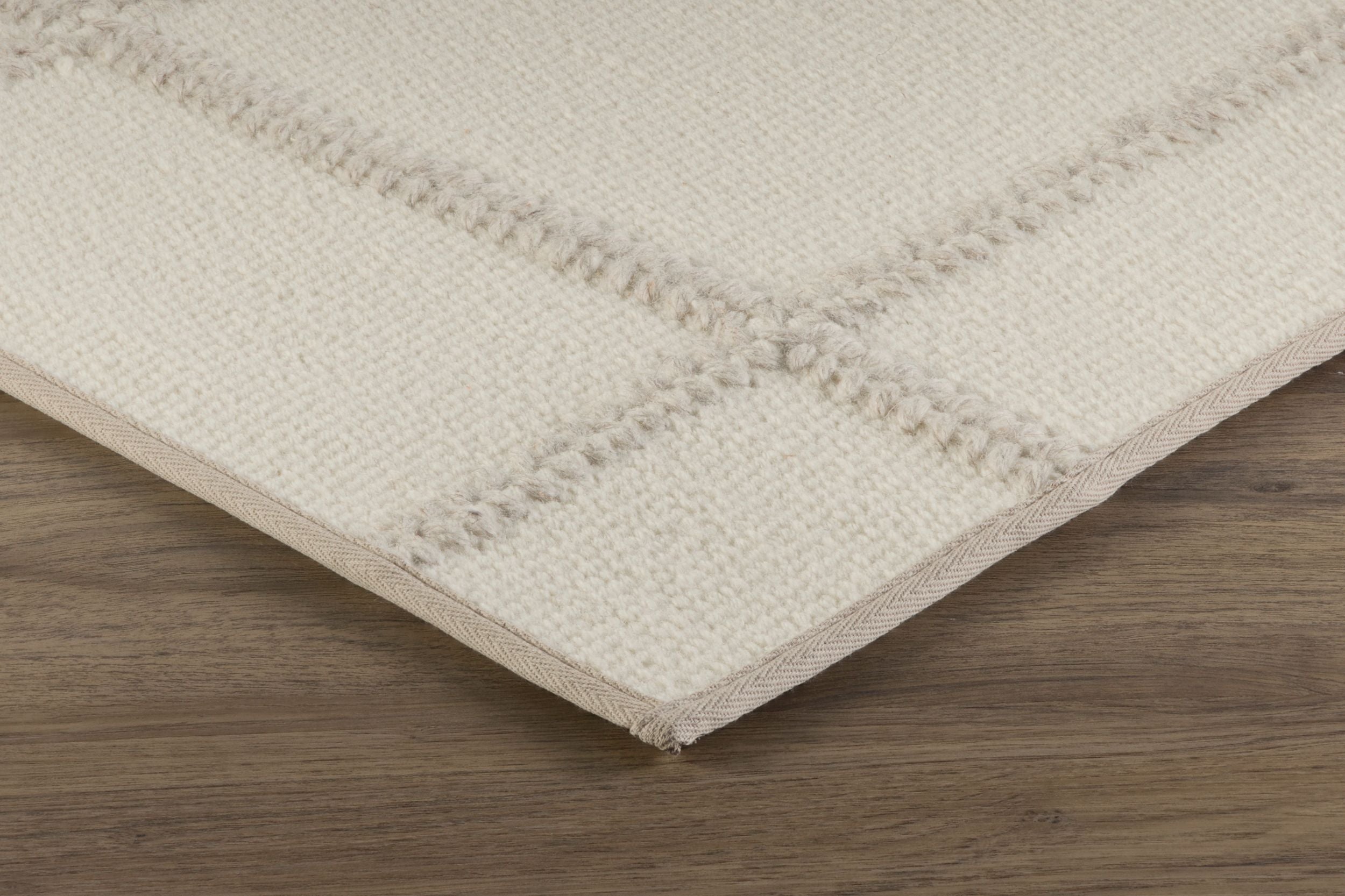 STARK Sincerity Flatweave Handmade Tailored Carpet