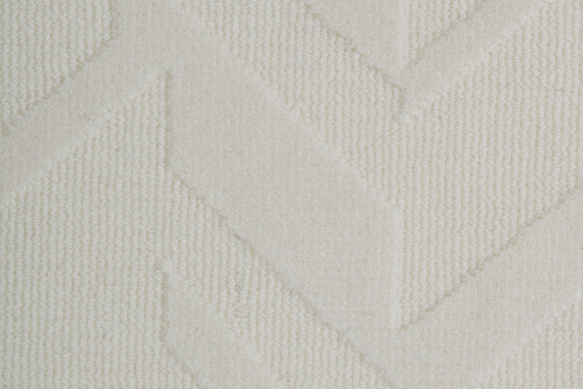 #color_Ivory