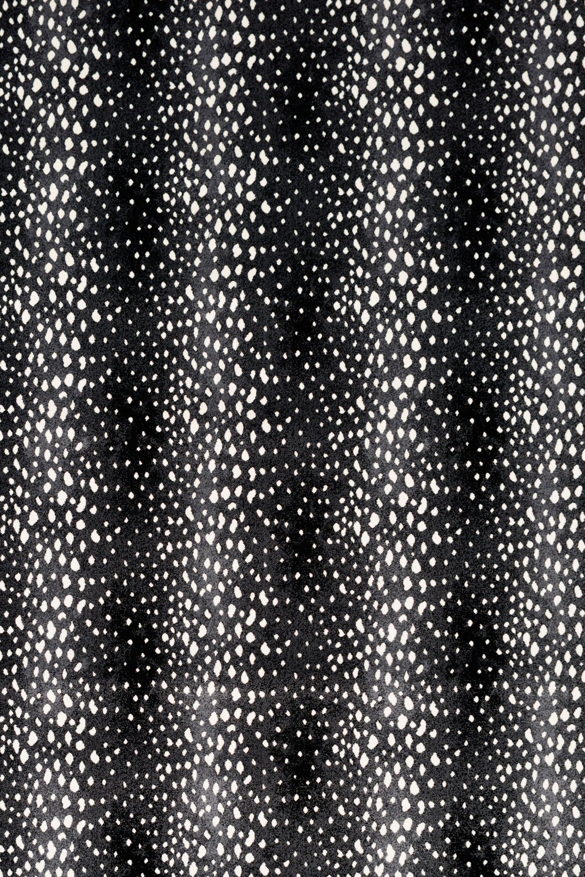 #color_Onyx