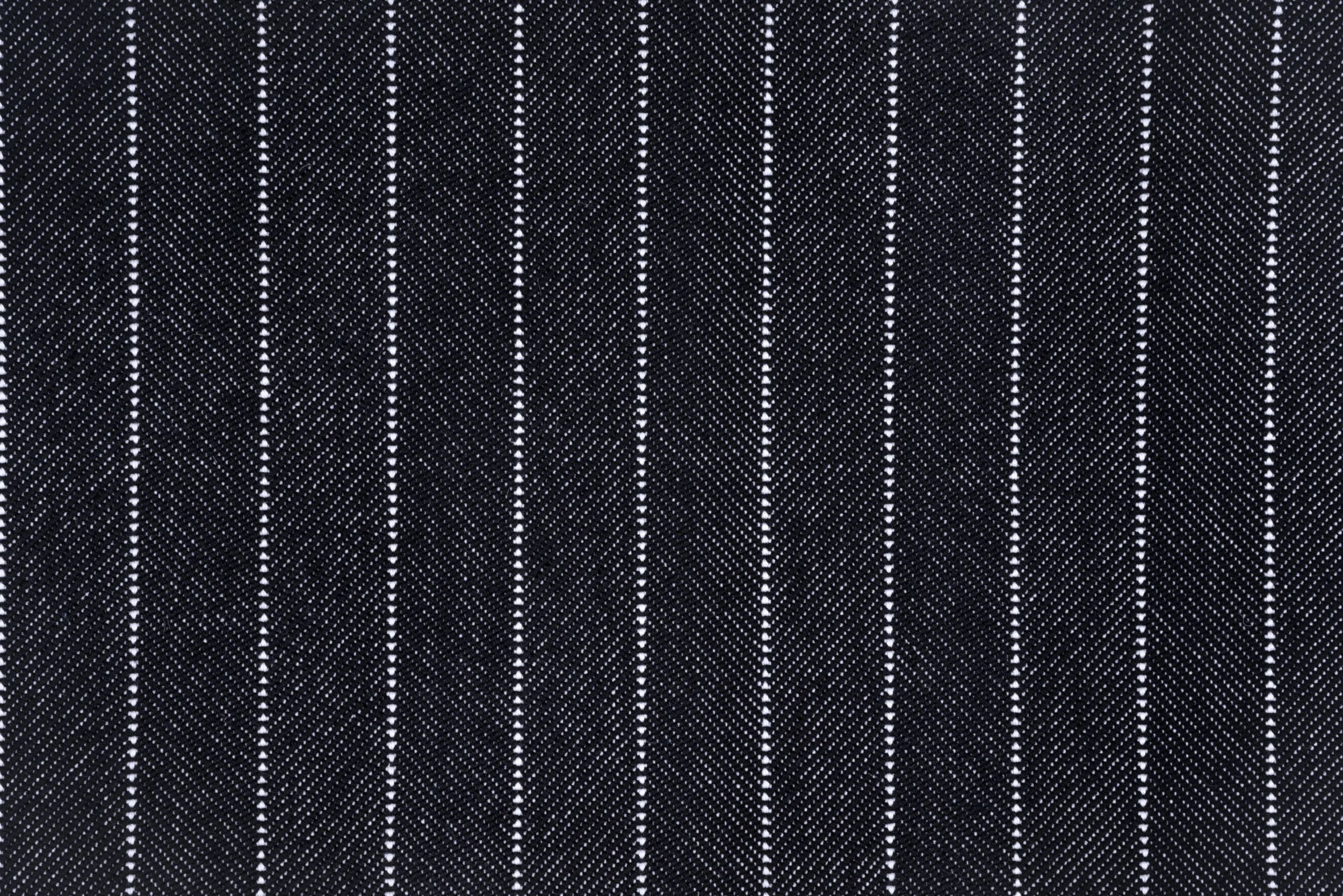 #color_Onyx