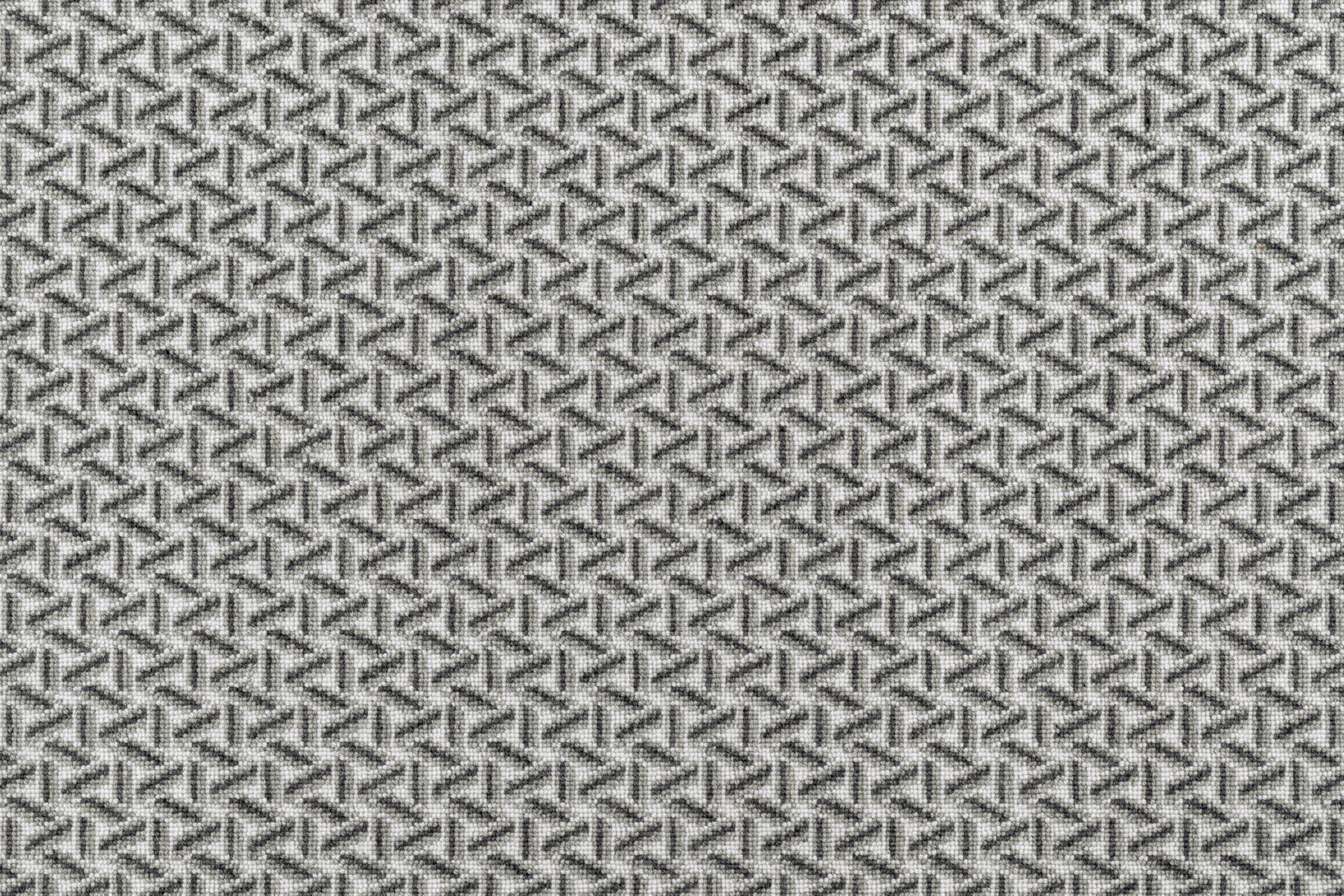 #color_Silverstone Charcoal