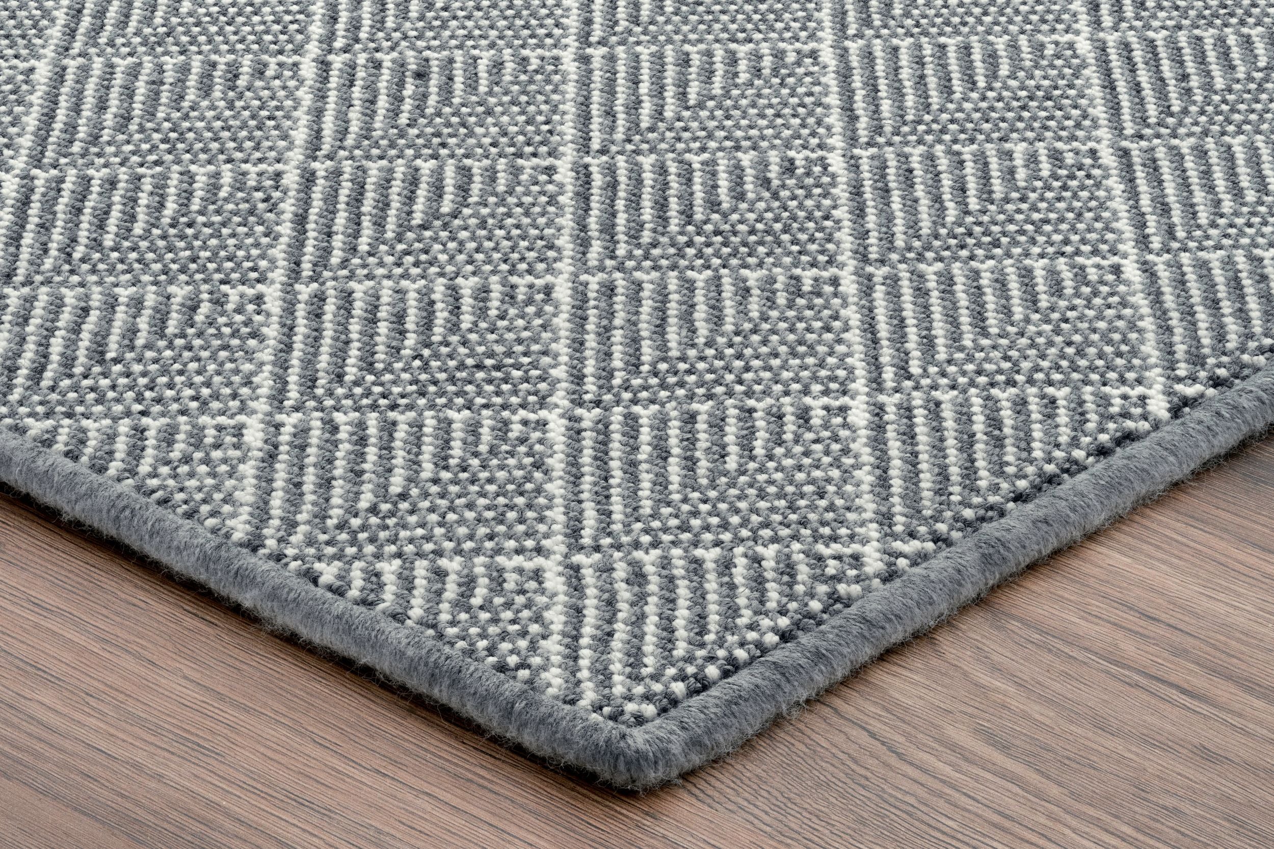 #color_Silver Grey