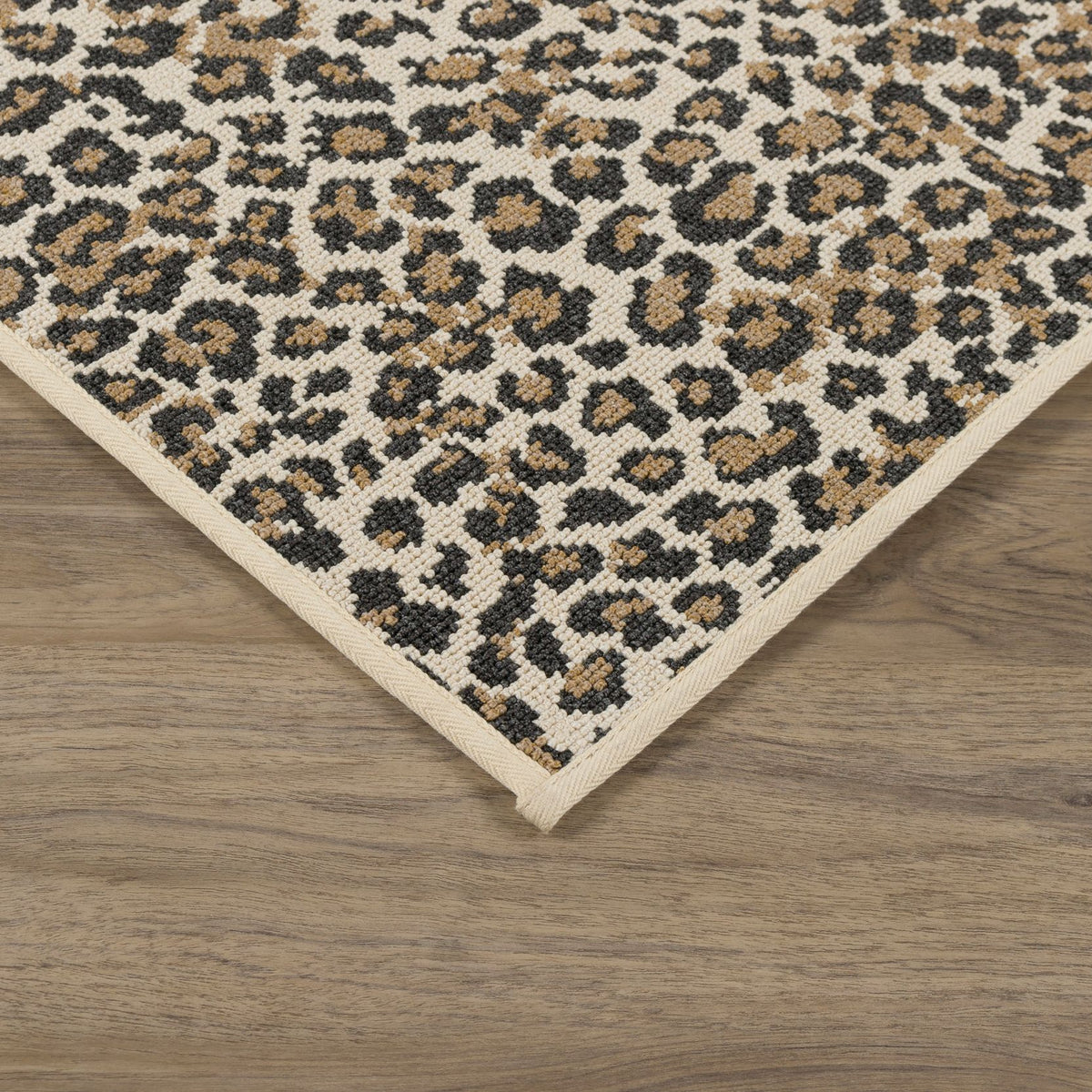 STARK Wildcat Animal Print Carpet
