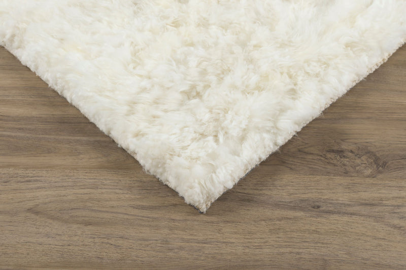 #color_Natural White