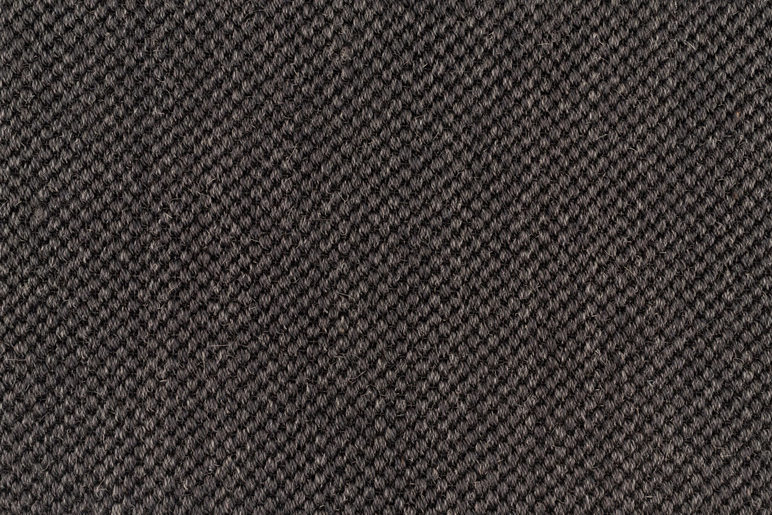#color_Ebony