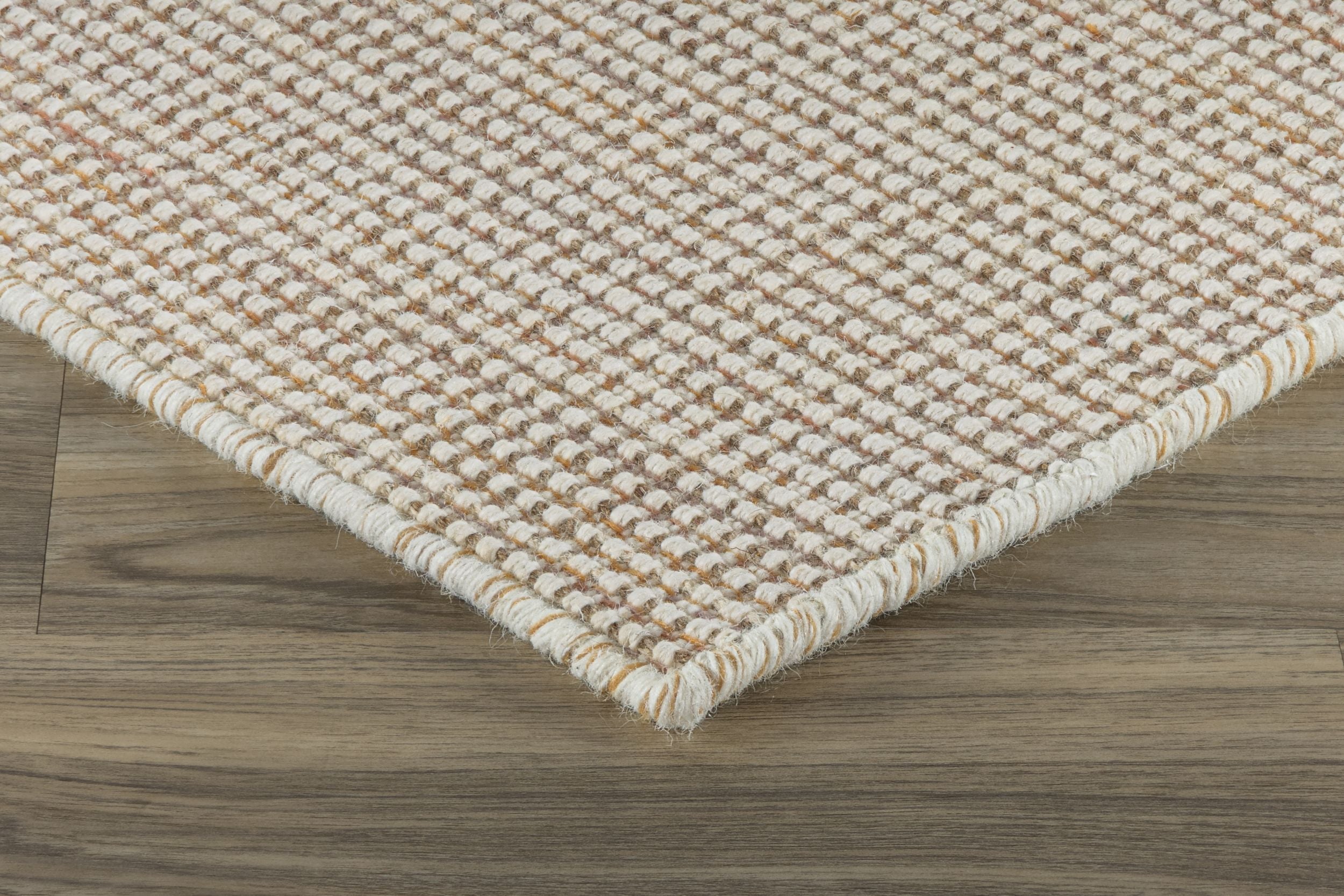 #color_Apricot