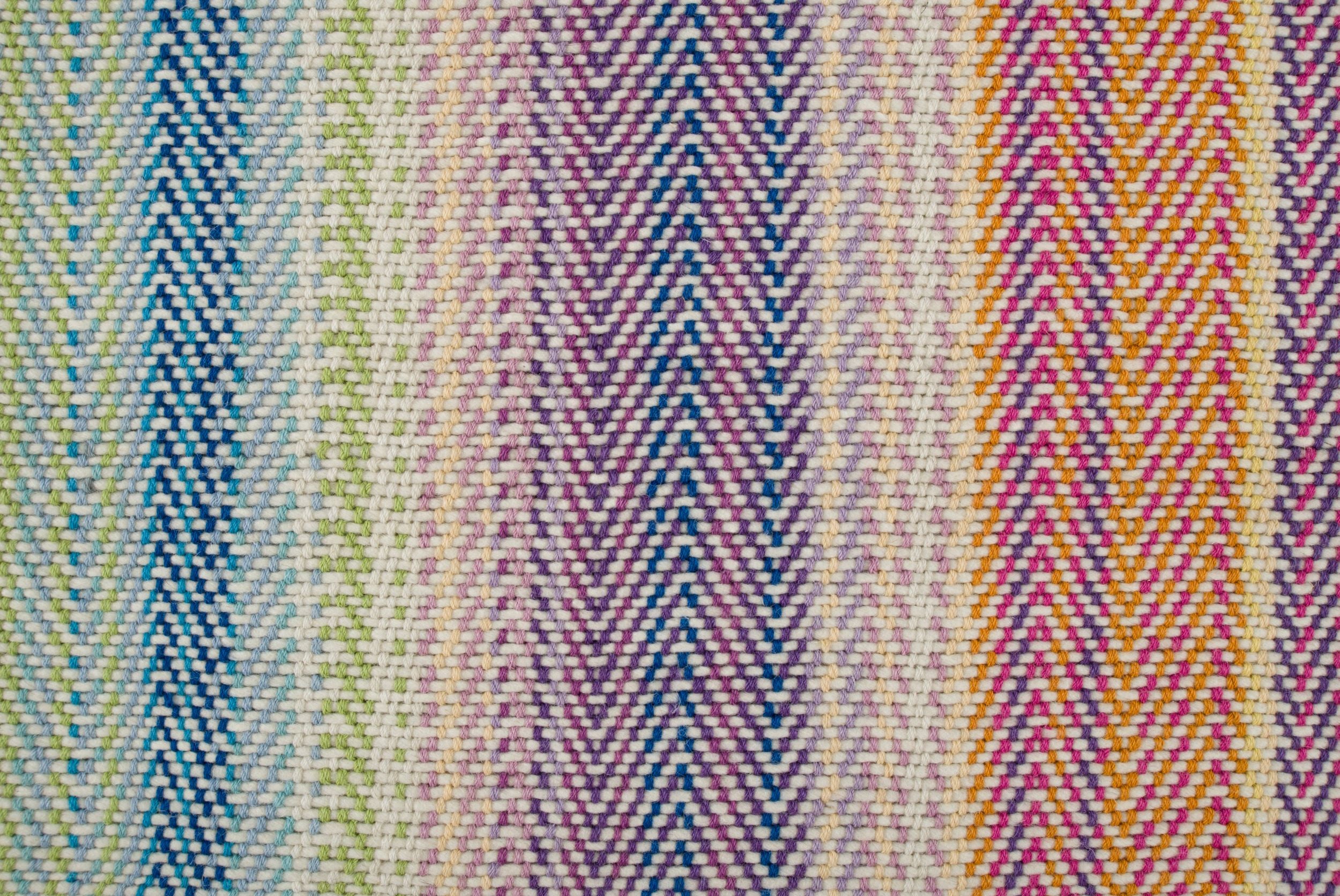 MISSONI Rossi 100% Wool Flatweave Geometric Carpet