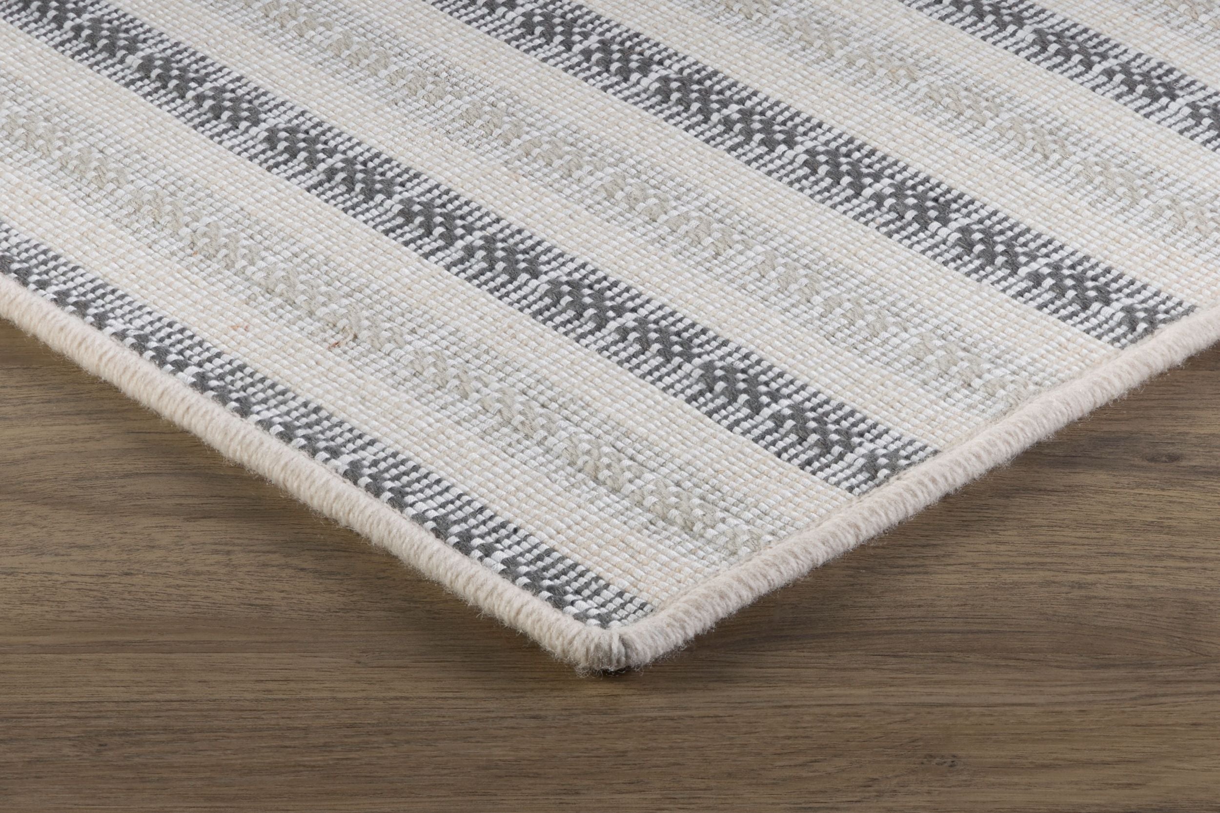 STARK Simrah Wool Blend Hand-Loomed Carpet