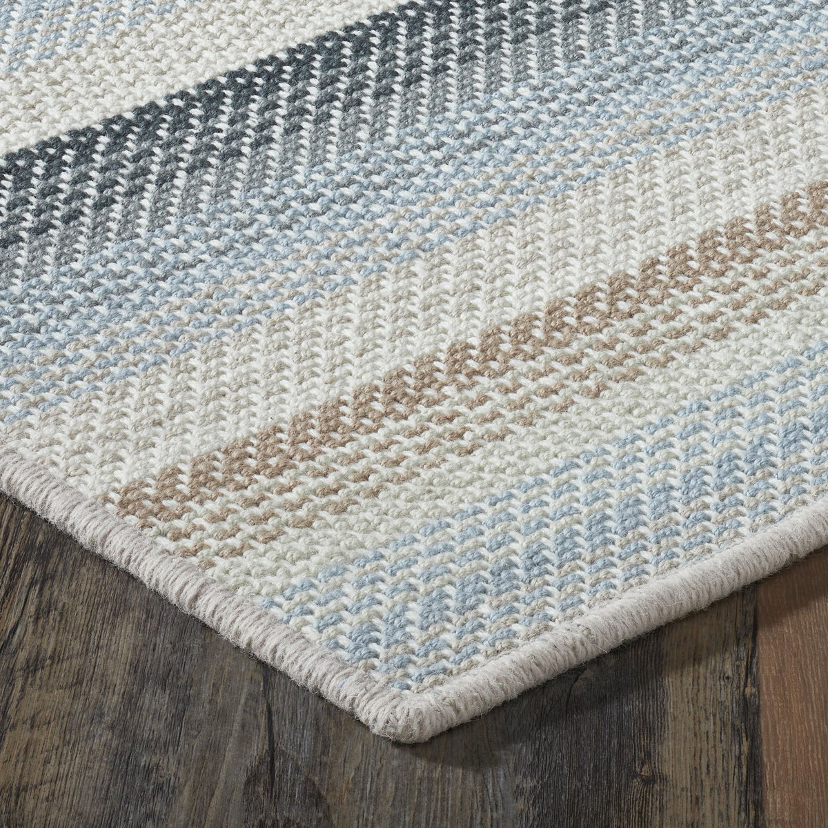 H15_SKYWIDE2604_SERG_1200x1200