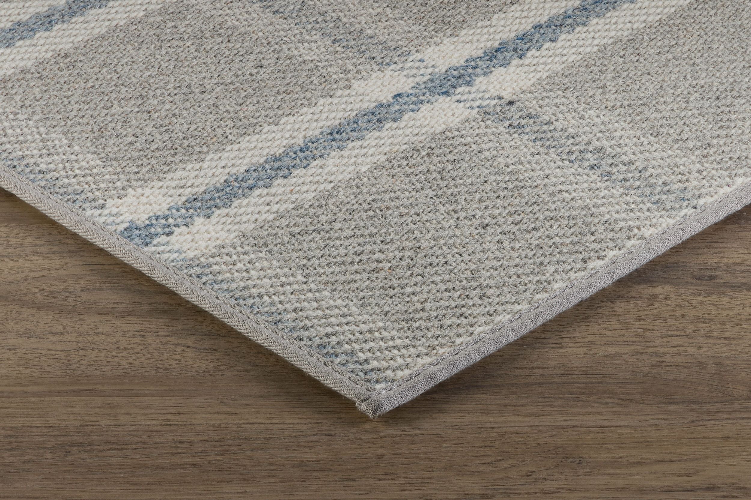 STARK Canyon Ridge Flatweave Handmade Plaid Carpet