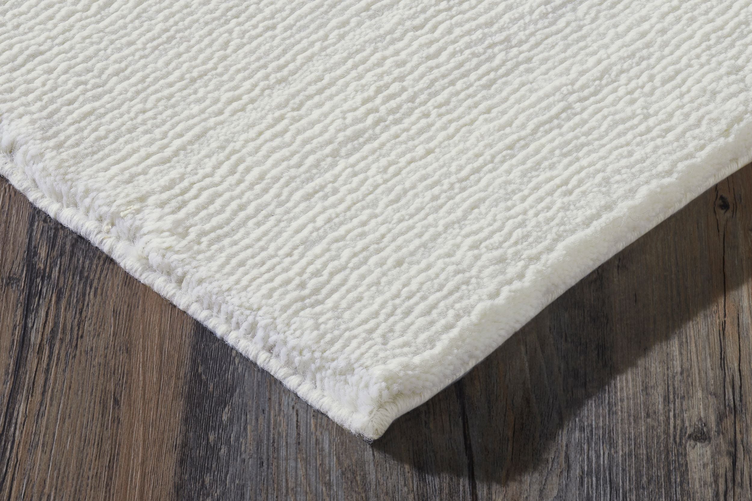 #color_Antique White