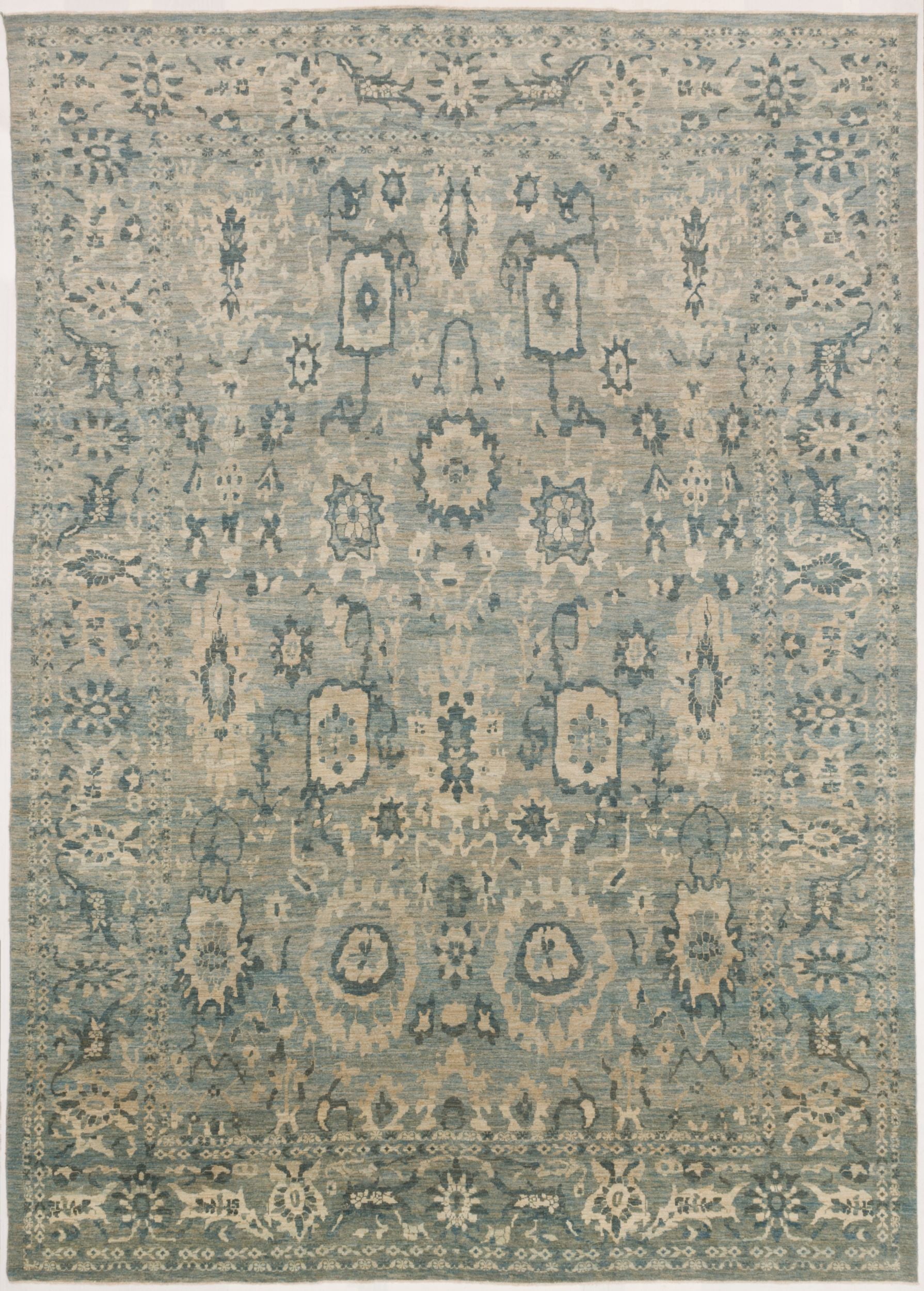 STARK Euros Hand-Knotted Traditional Rug