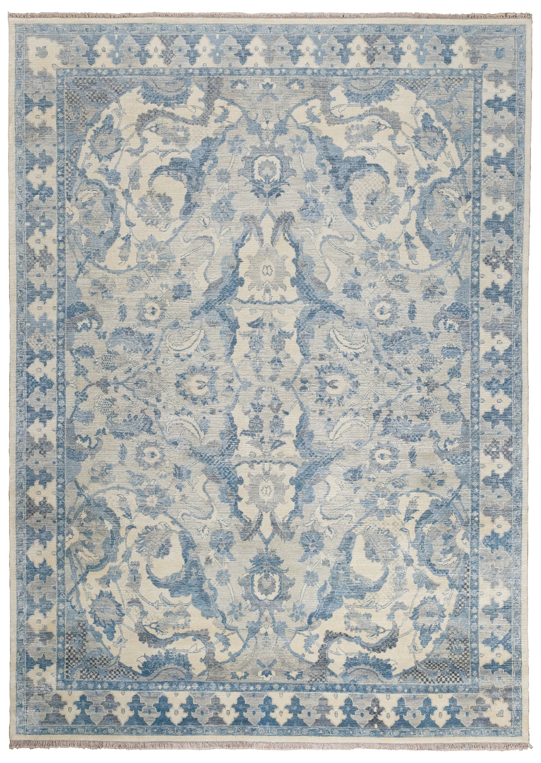 STARK Tana Hand-Knotted Traditional Rug