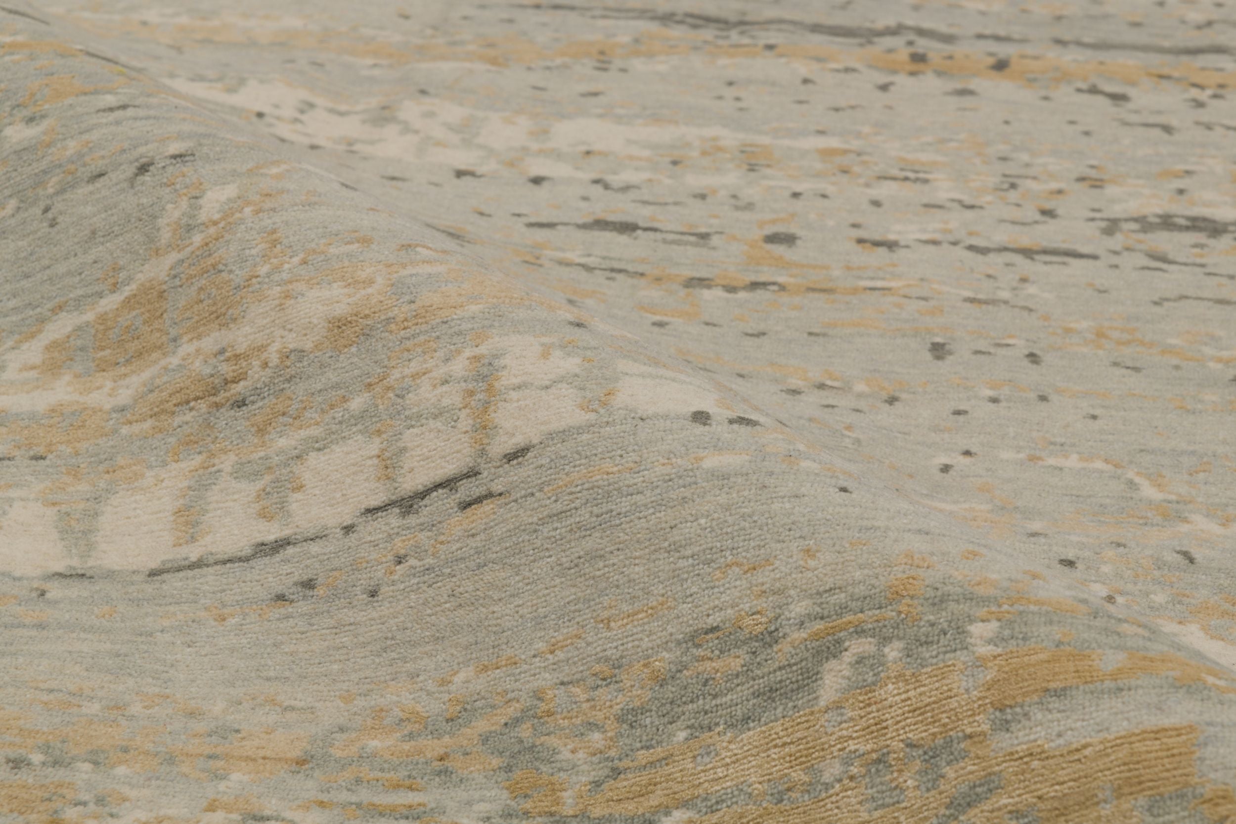 #color_Sand