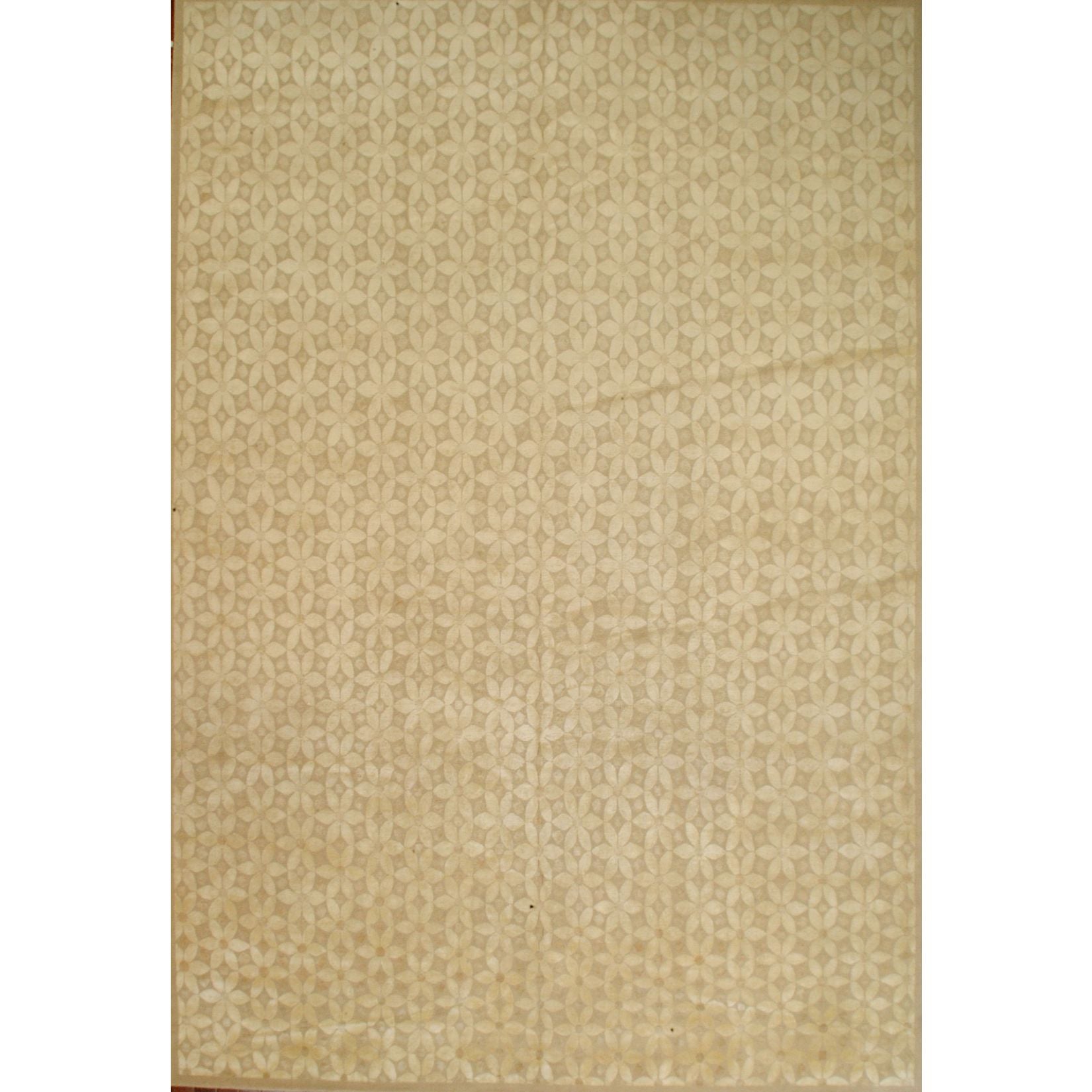 Faridabad Silk Blend Rug with Traditional Design