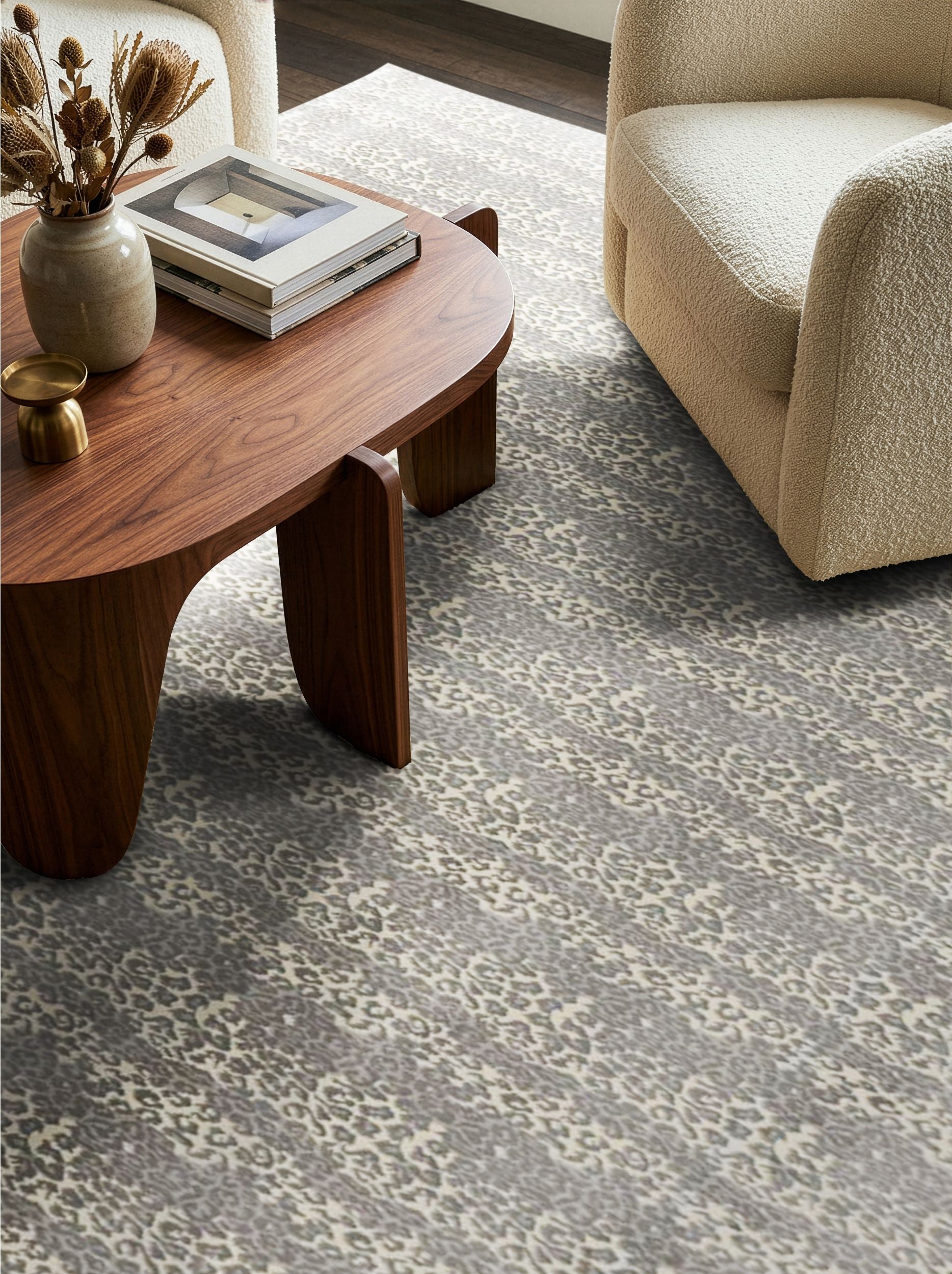 スタークデザイン Sigmund Carpet with Animal Print Design