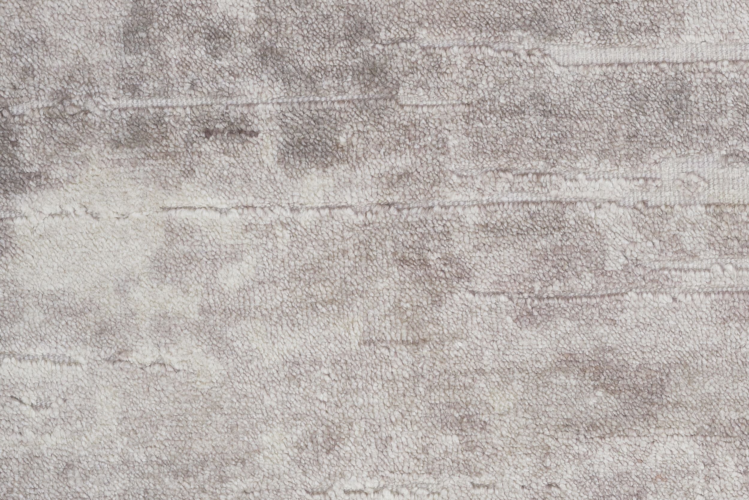 #color_Taupe