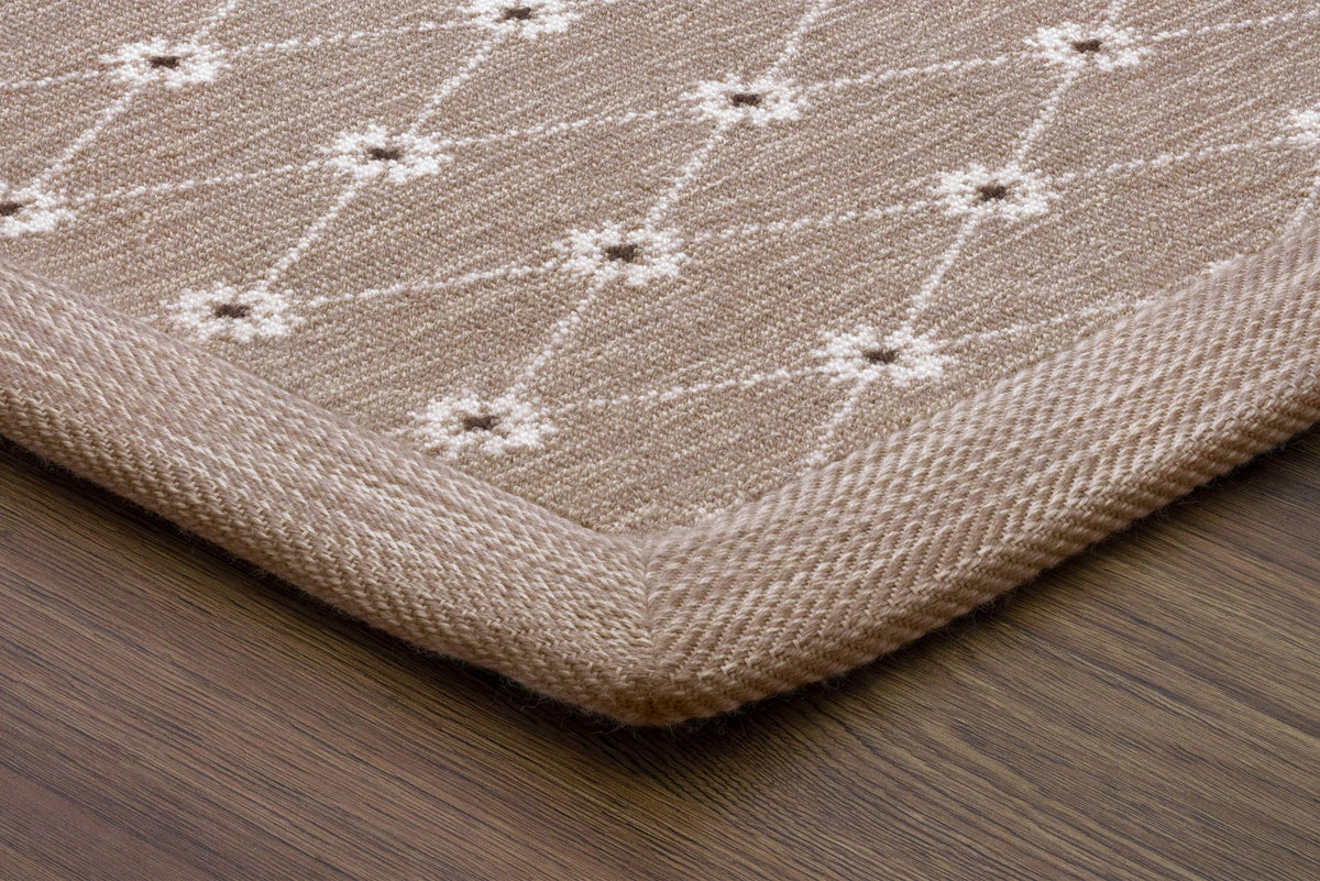 #color_Linen