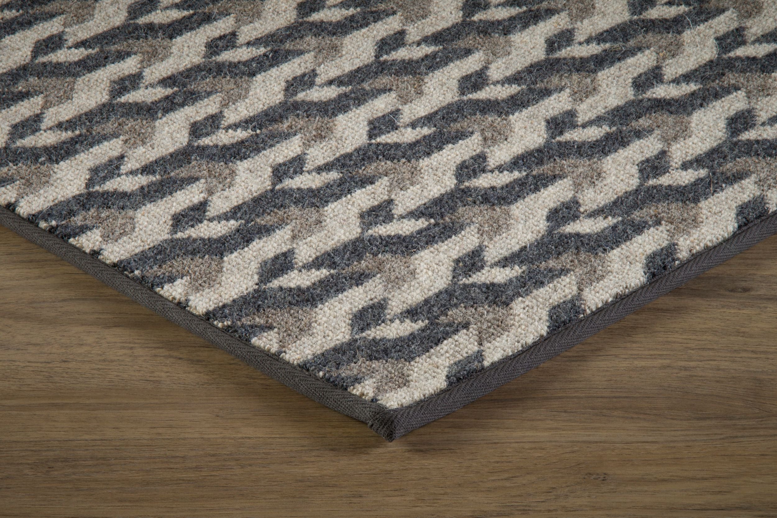 #color_Brooke-Platinum-Steel