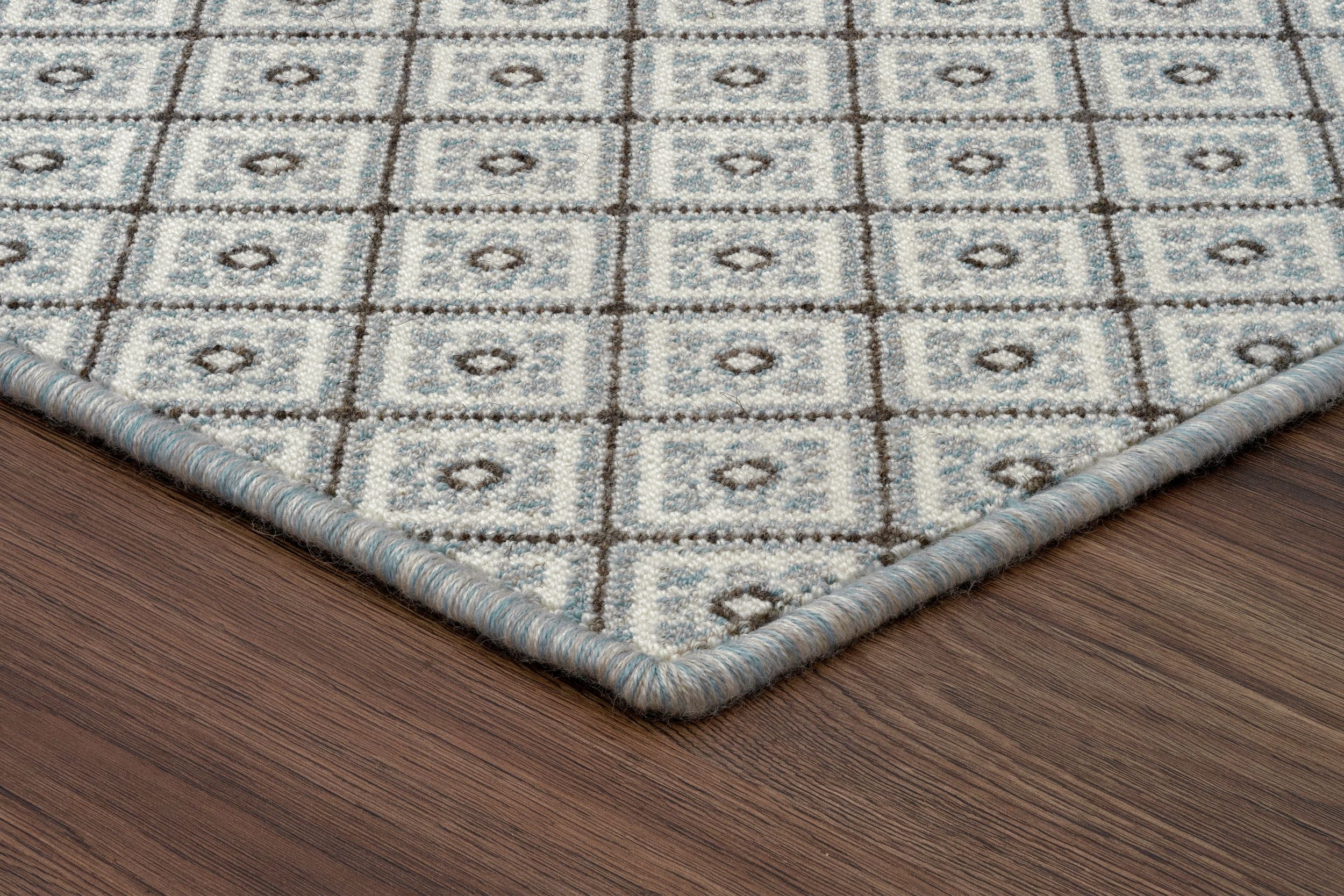 STARK Bowman 100% Wool Diamond Pattern Carpet